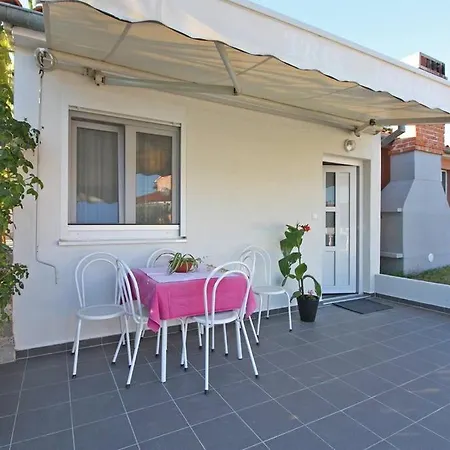 With Parking Space - 16808 Apartamento